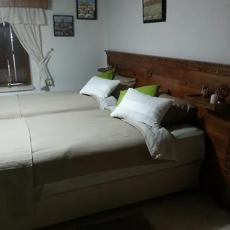 Les Bergeries D'aspendos Bed & Breakfast