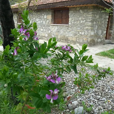 Les Bergeries D'aspendos Alojamento de Acomodação e Pequeno-almoço